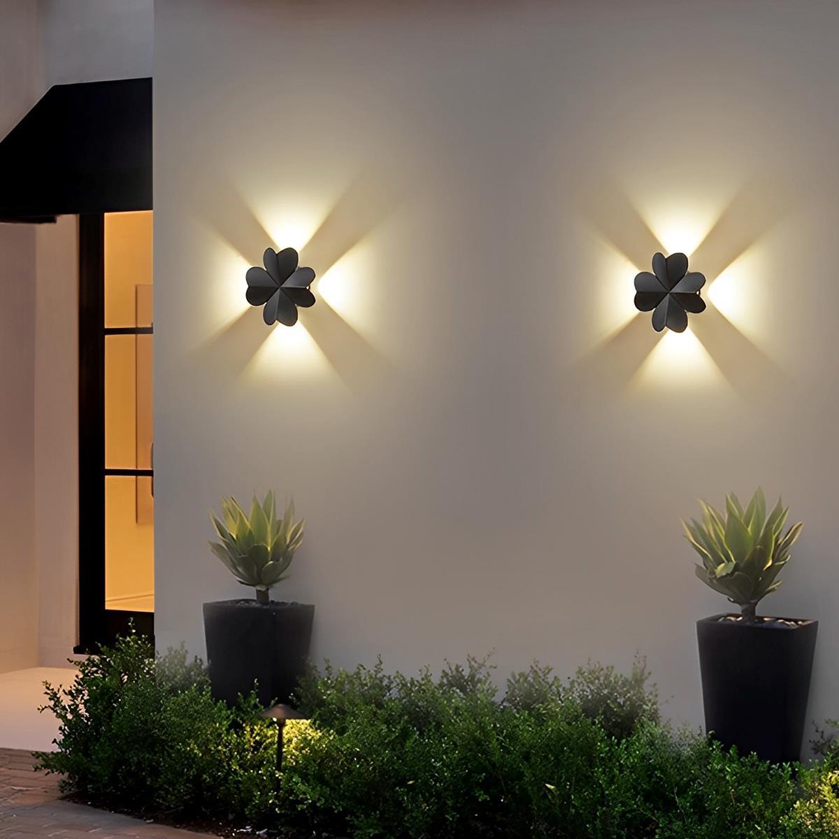 Aluminium Outdoor Wall Light with LED Animal Shape Fixture