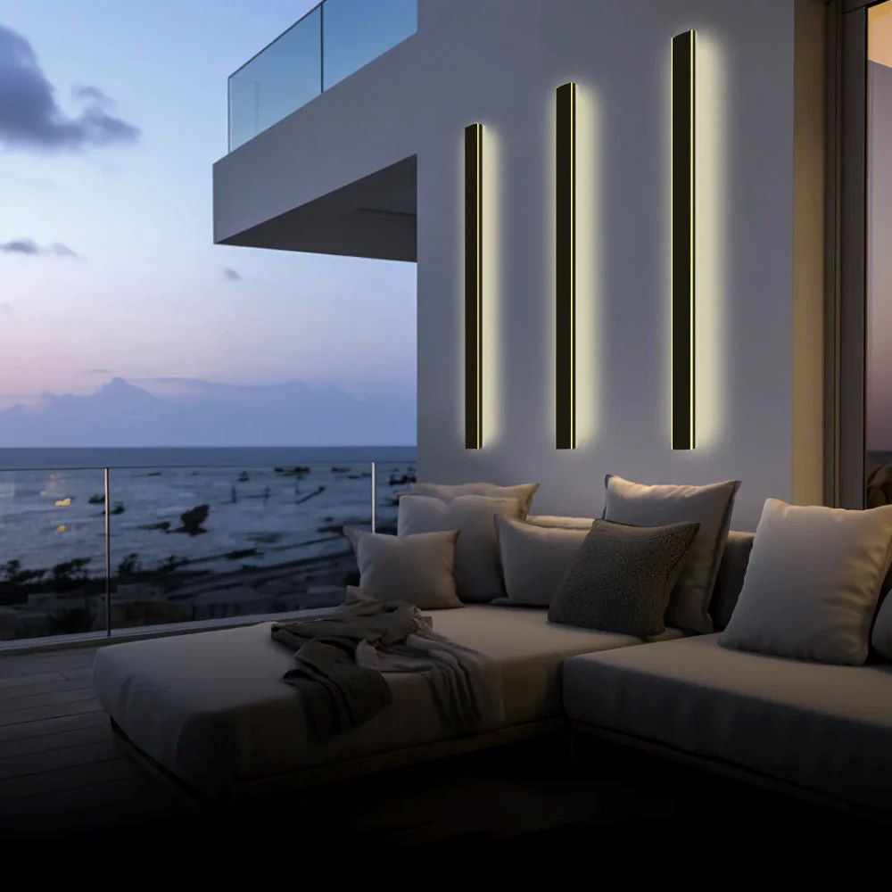 Black Metal Acrylic LED Outdoor Wall Light with SMD Lamp Base