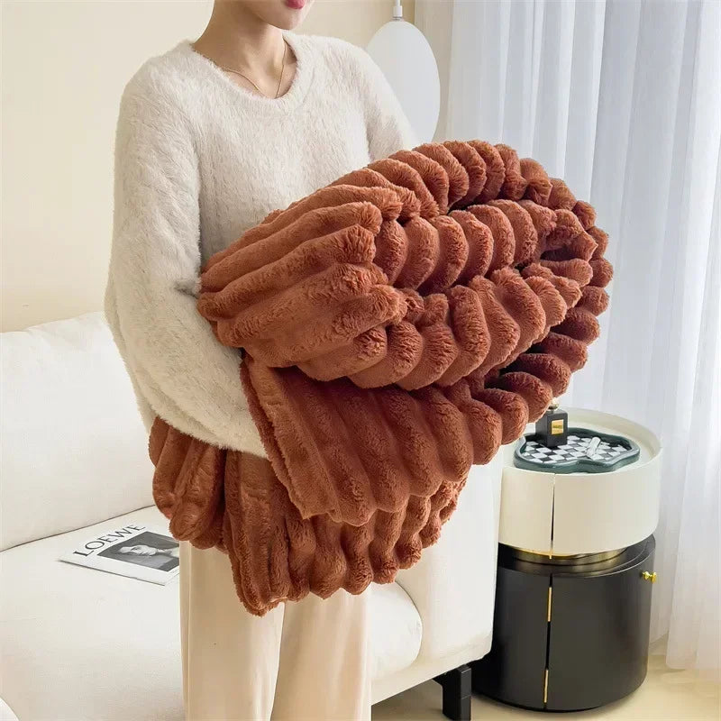 Imitation Lambswool Fleece Blanket for Sofa and Bed Use