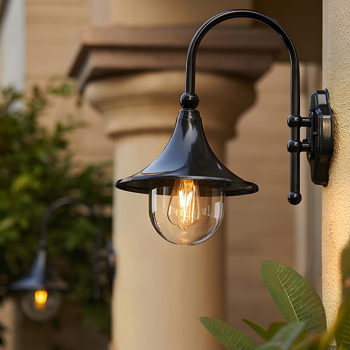 Horn Shaped Outdoor Wall Light with E27 LED Bulb