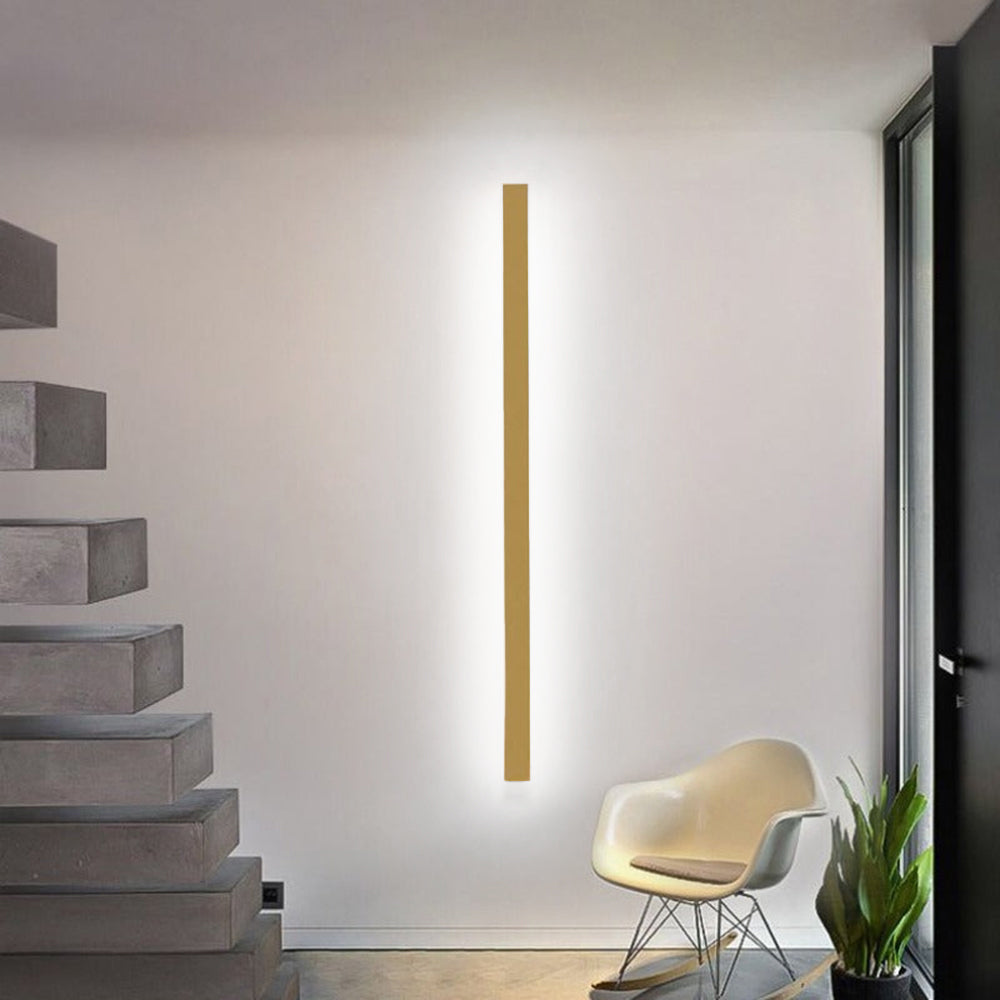 Linear LED Wall Light with Metal and Acrylic Materials