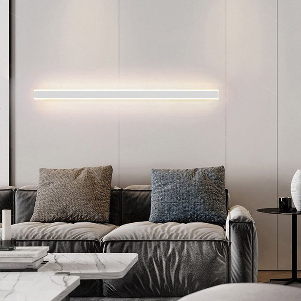 Linear LED Wall Light with Metal and Acrylic Materials