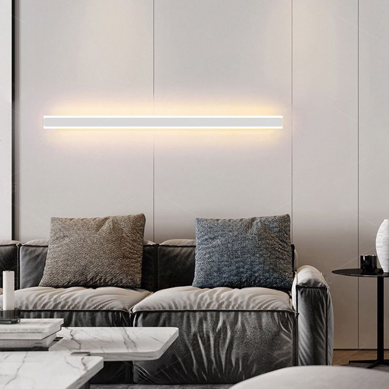 Linear LED Wall Light with Metal and Acrylic Materials