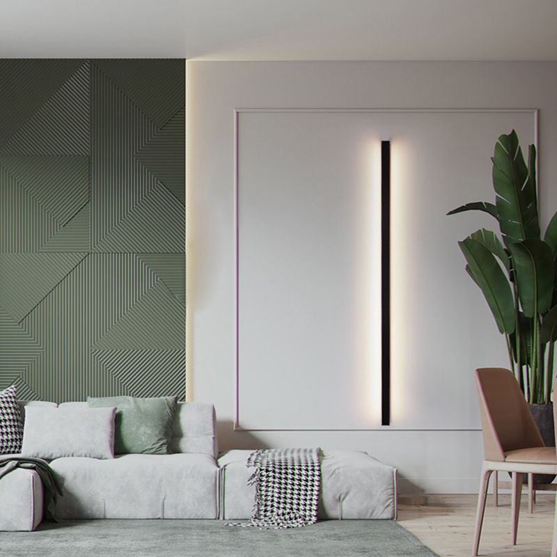 Linear LED Wall Light with Metal and Acrylic Materials