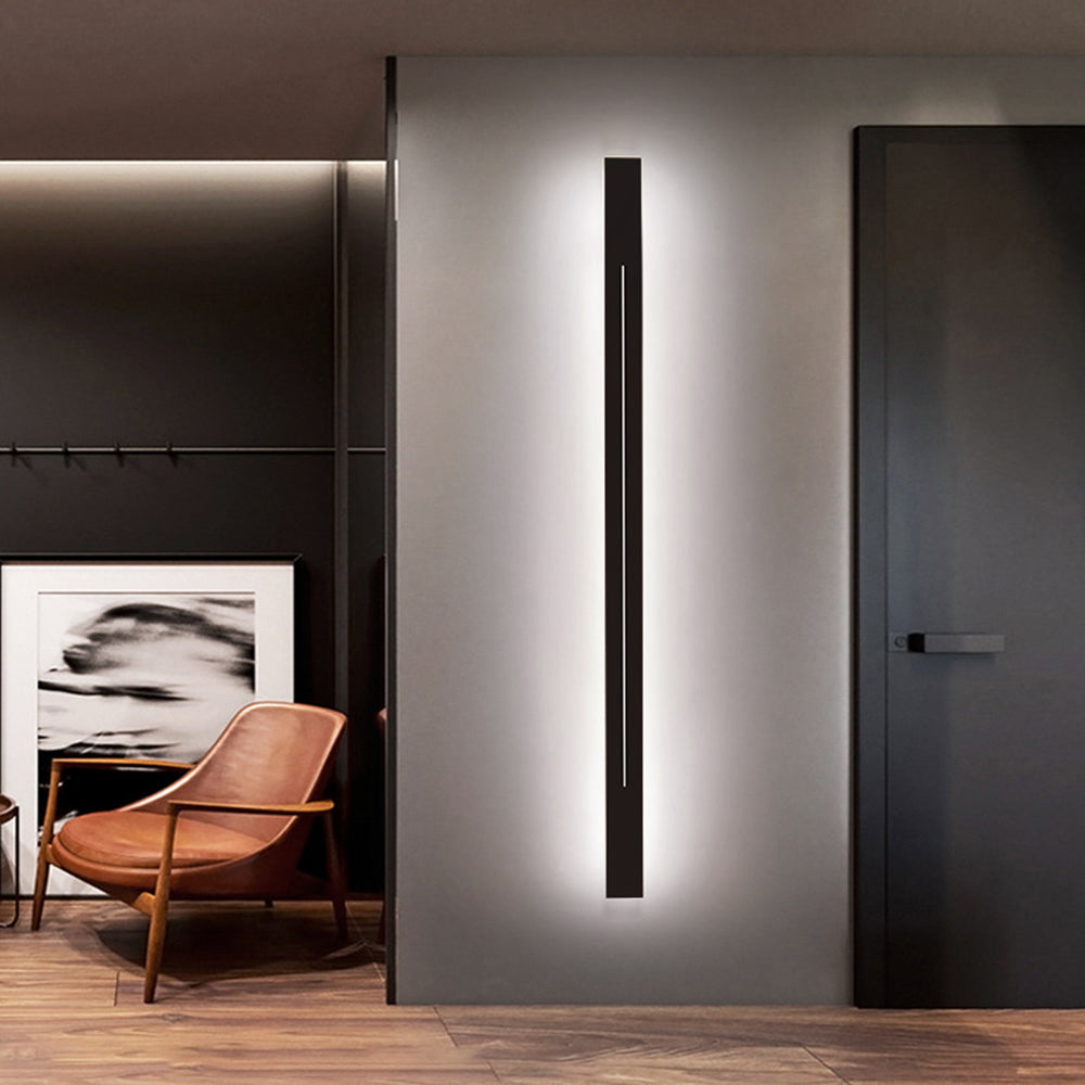 Metal Acrylic LED Wall Light with SMD Base and IP20 Rating