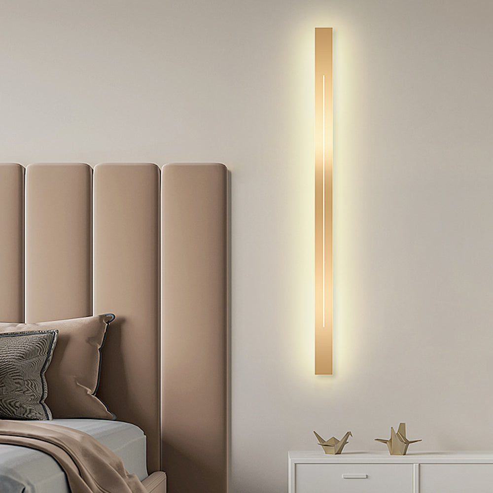 Metal Acrylic LED Wall Light with SMD Base and IP20 Rating