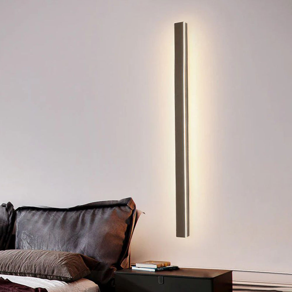 Metal Acrylic Outdoor Wall Light with LED SMD Base and IP65 Rating