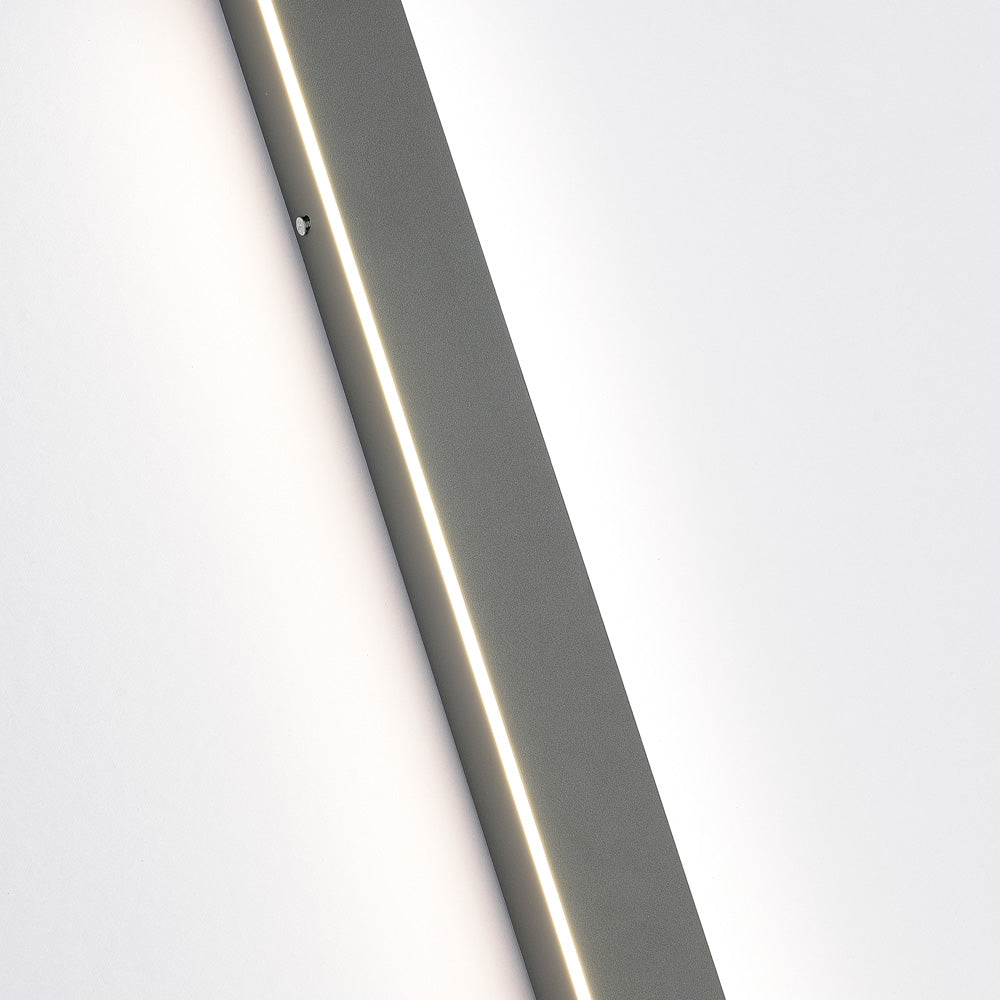 Metal Acrylic Outdoor Wall Light with LED SMD Base and IP65 Rating