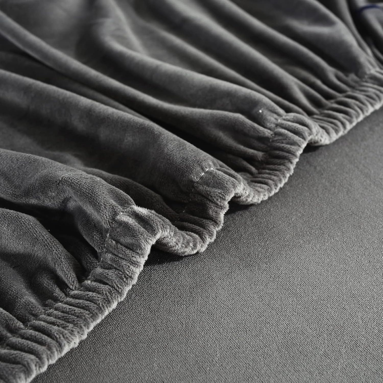 Sofa Cover with Elastic Hem and Cushion Pockets