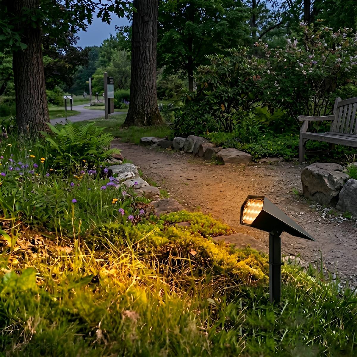 Solar Outdoor LED Spot Light with IP65 RGB Settings