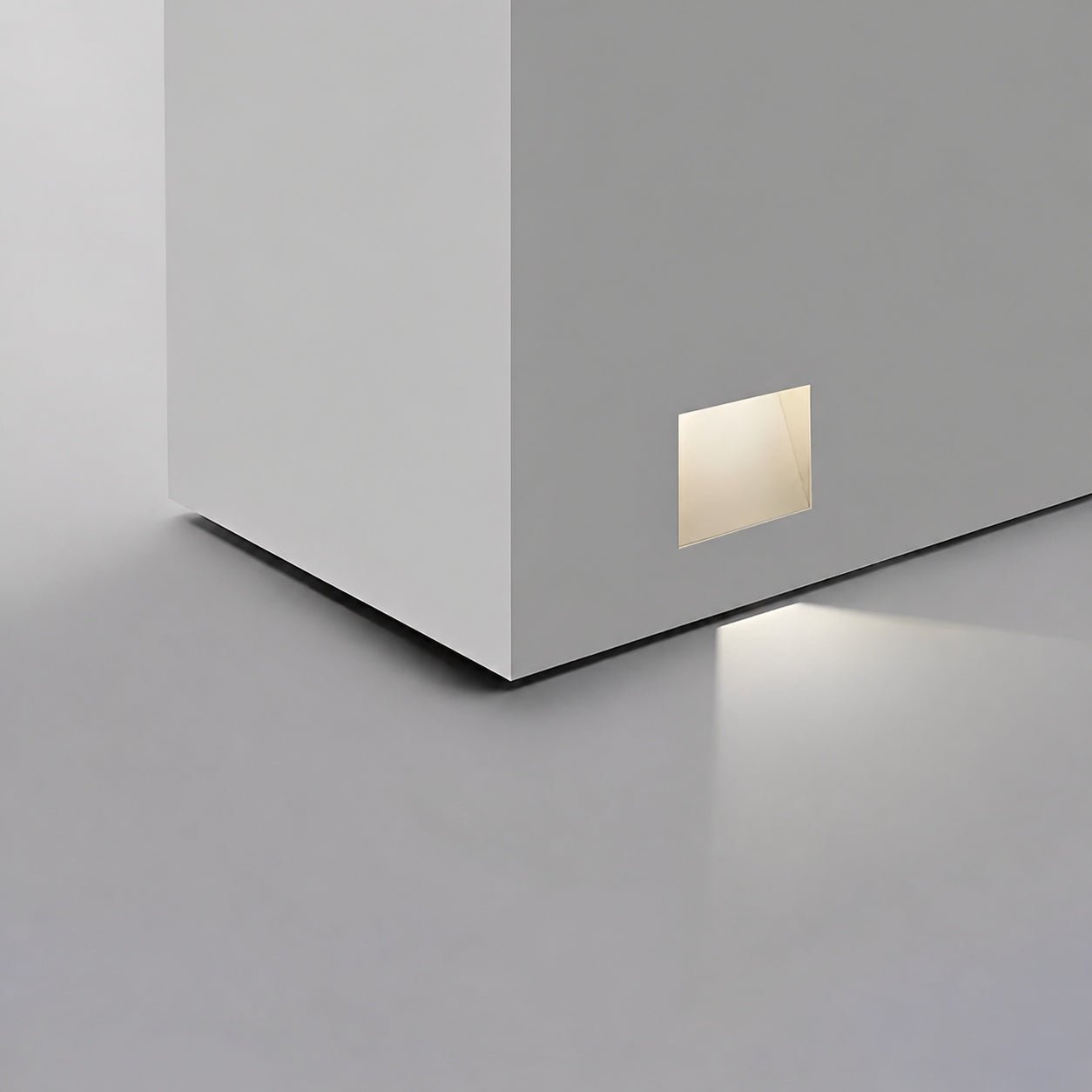 White Aluminium Indoor LED Step Light with Motion Sensor