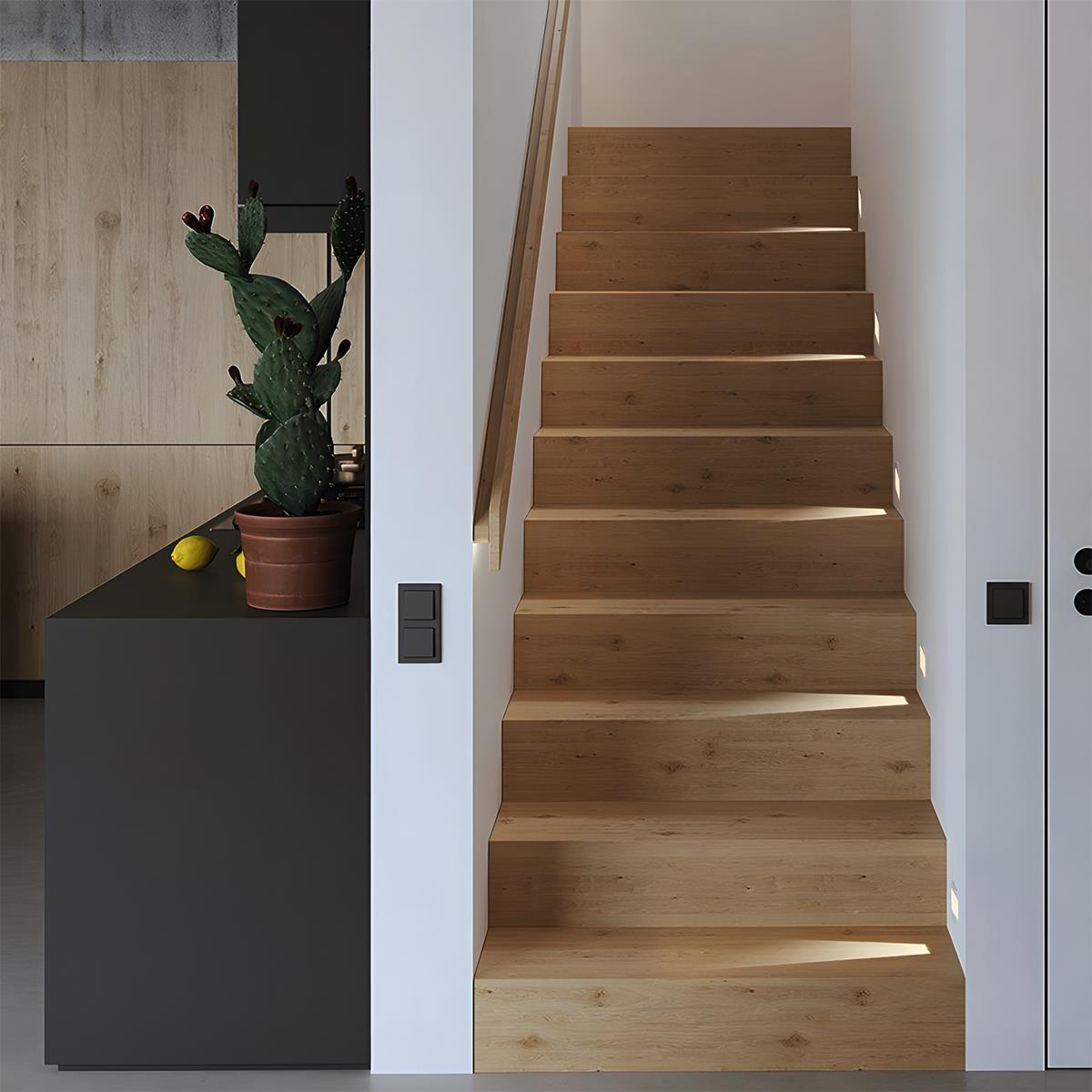 White Aluminium Indoor LED Step Light with Motion Sensor