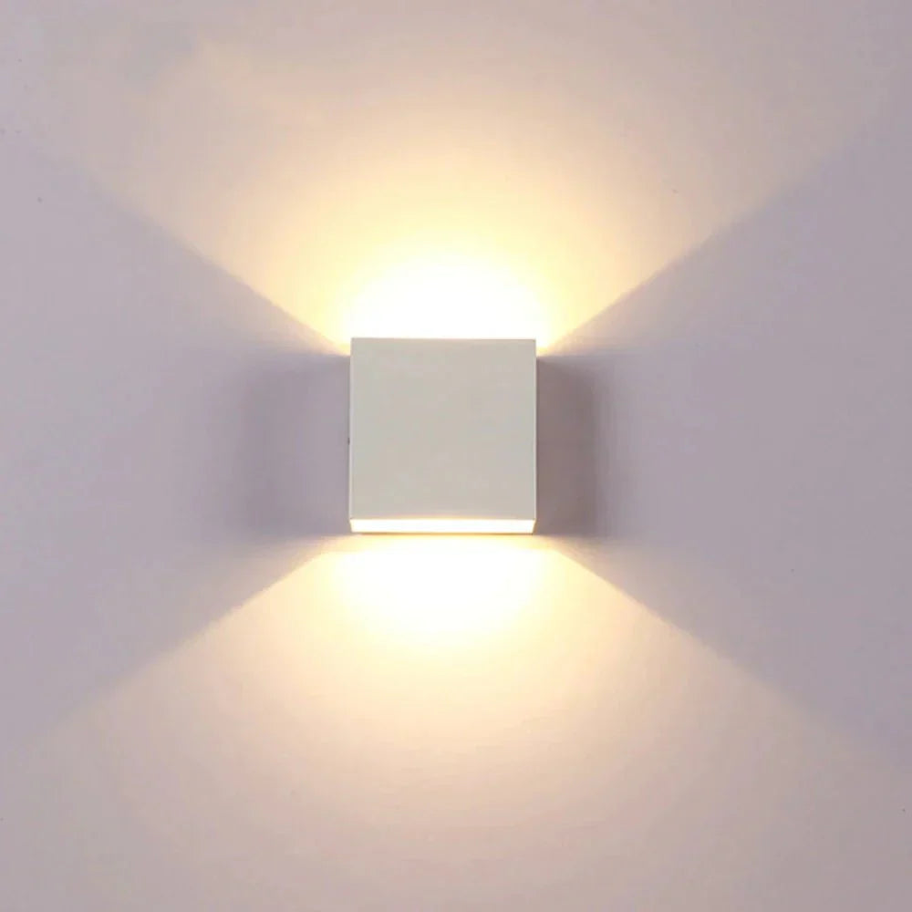 Wireless Aluminium Acrylic Wall Lamp with Motion Sensor LED