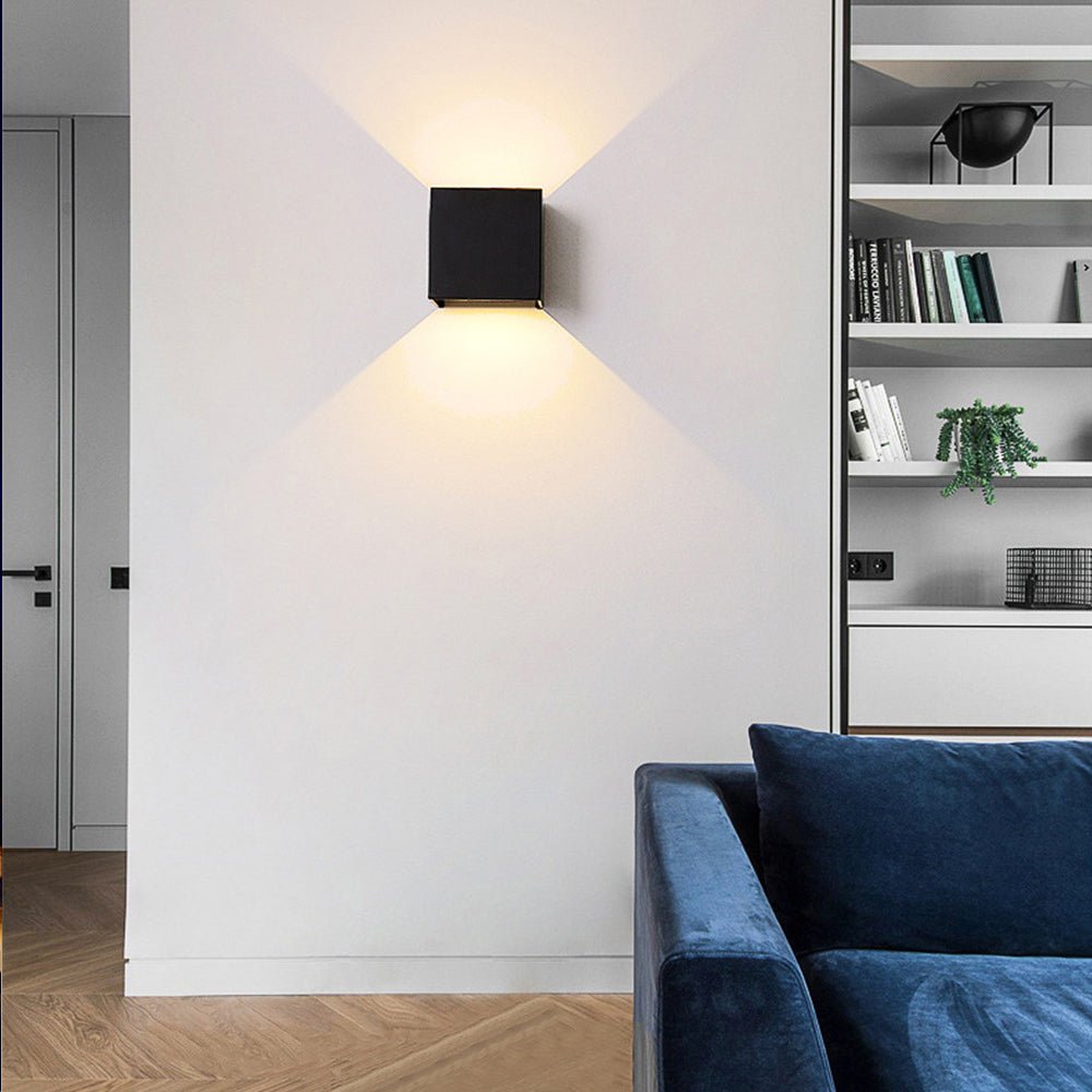 Wireless Aluminium Acrylic Wall Lamp with Motion Sensor LED