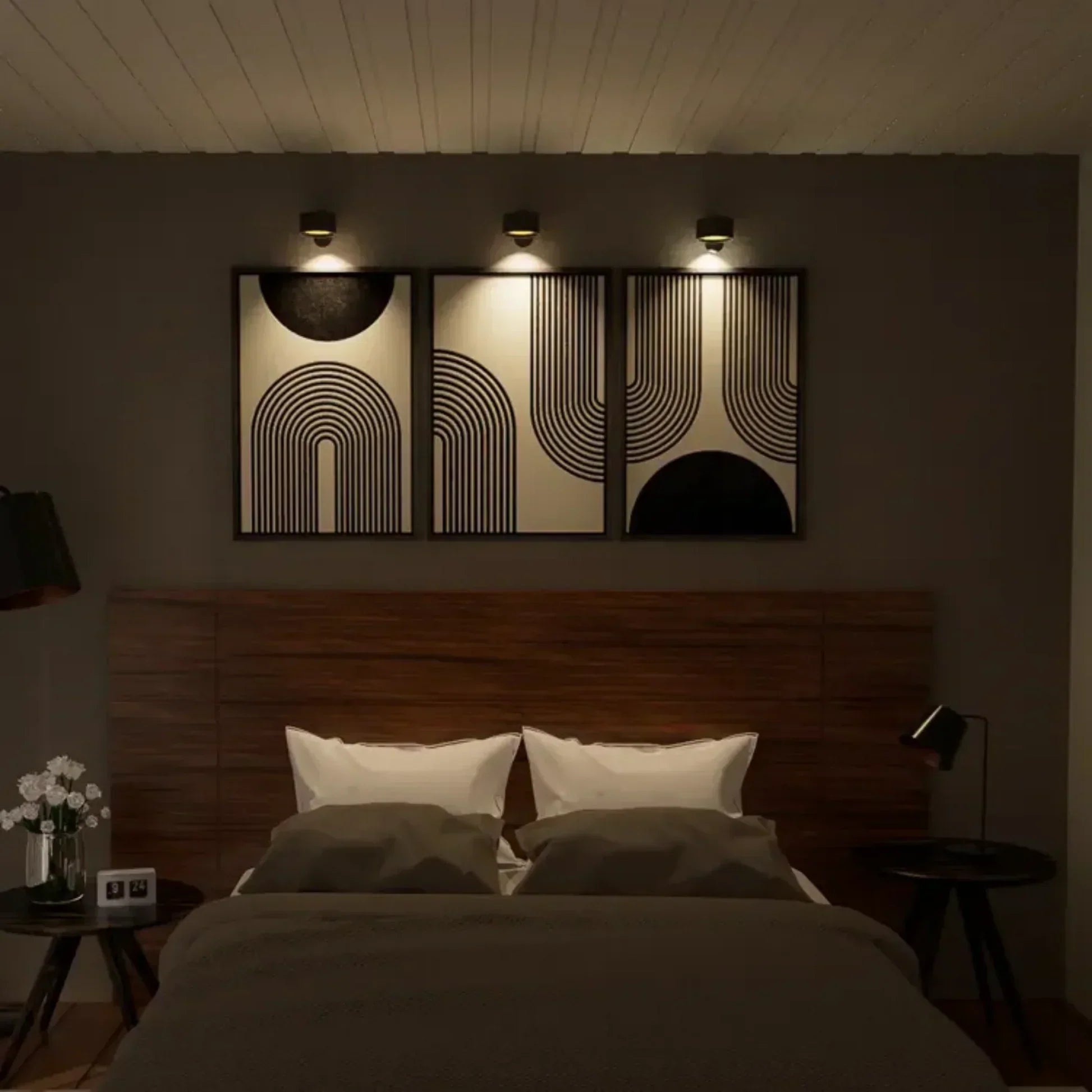 Wireless Magnetic Wall Lamp with 360 Degree Rotatable LED Lighting