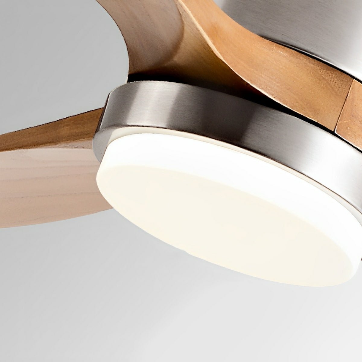 Wood Blade Ceiling Fan Light with DC Motor and Remote
